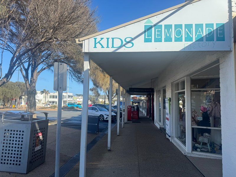 Lemonade Kids clothing shopfront in Sorrento before defit